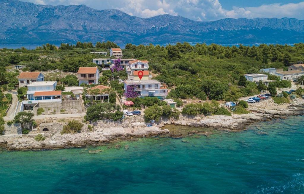 Apartment Franic Sućuraj Екстериор снимка