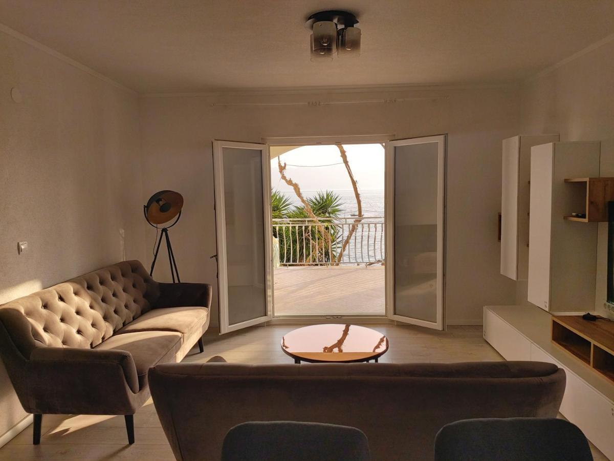 Apartment Franic Sućuraj Екстериор снимка