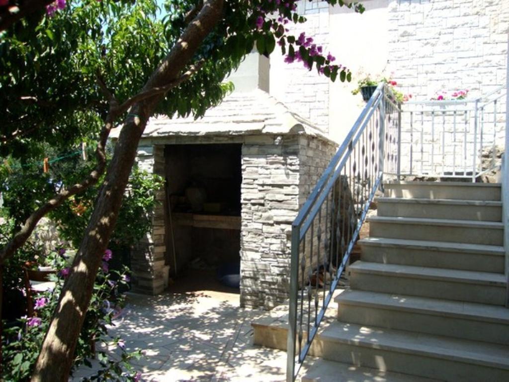 Apartment Franic Sućuraj Екстериор снимка